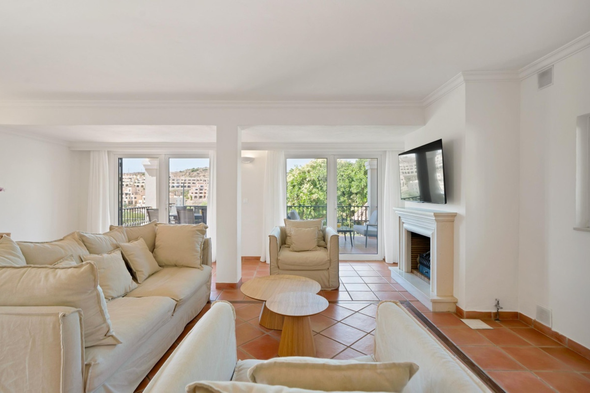 Resale - Villa - Estepona - Valle Romano