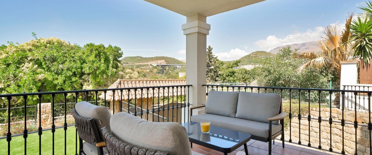 Resale - Villa - Estepona - Valle Romano