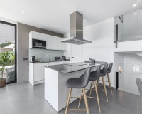 Resale - Villa - Estepona - Valle Romano