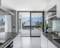 Resale - Villa - Estepona - Valle Romano