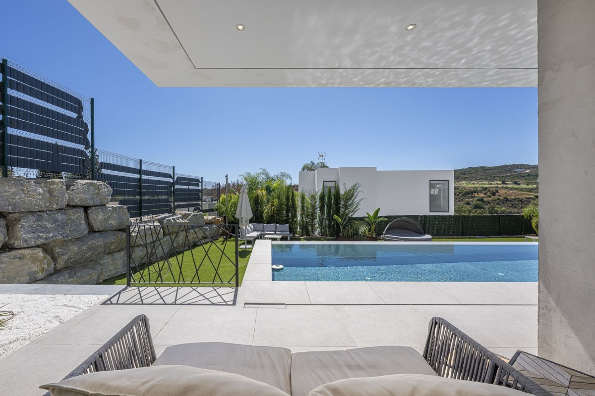 Resale - Villa - Estepona - Valle Romano