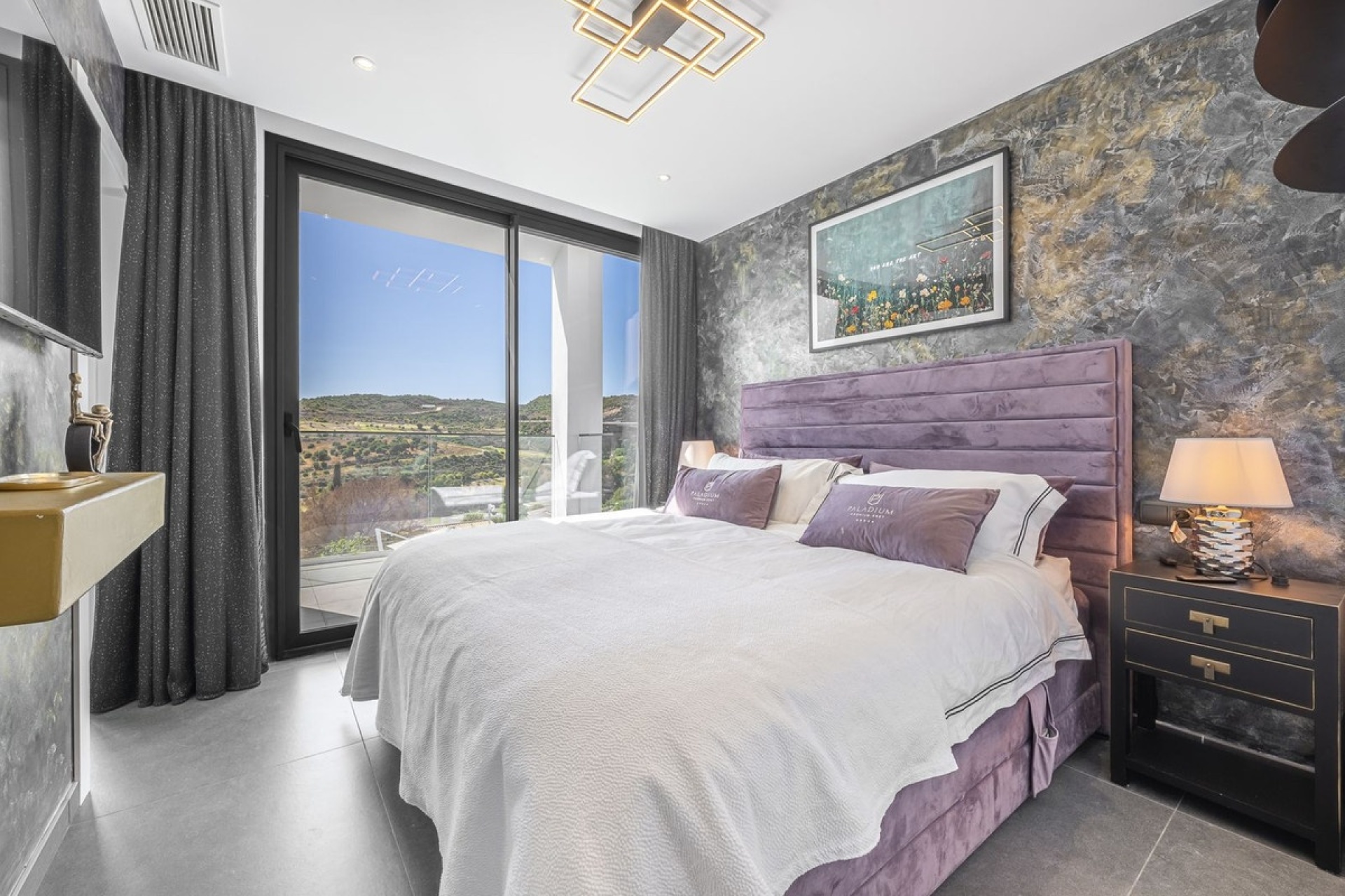 Resale - Villa - Estepona - Valle Romano
