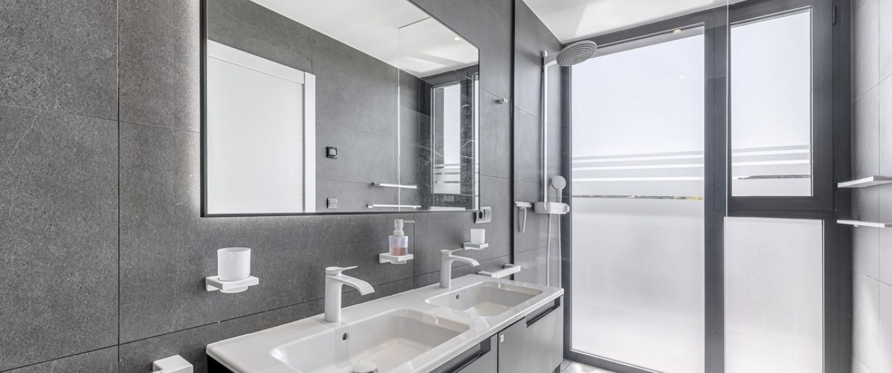 Resale - Villa - Estepona - Valle Romano