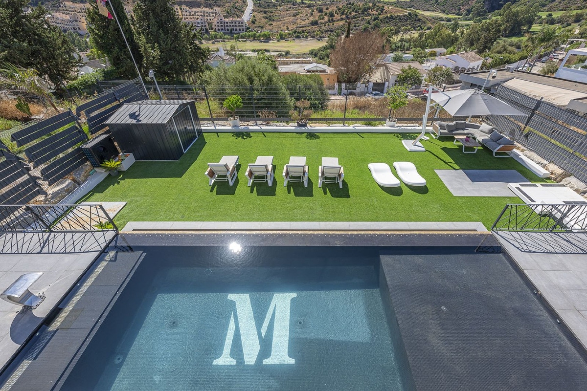 Resale - Villa - Estepona - Valle Romano