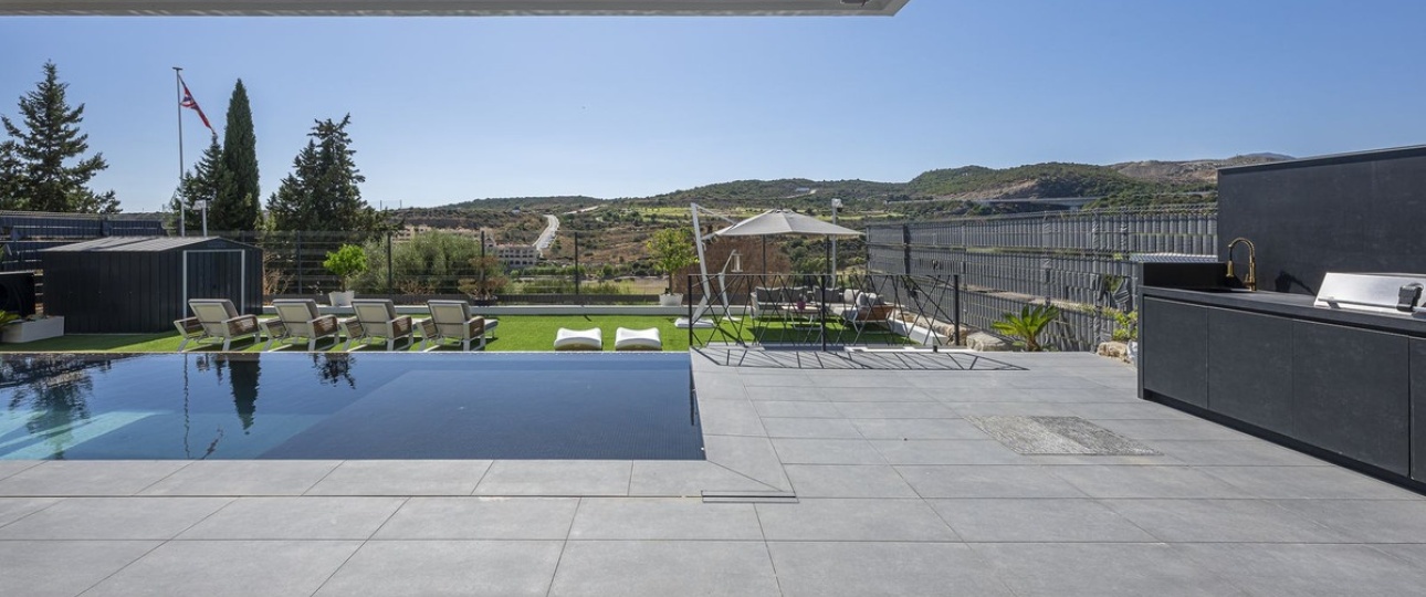 Resale - Villa - Estepona - Valle Romano