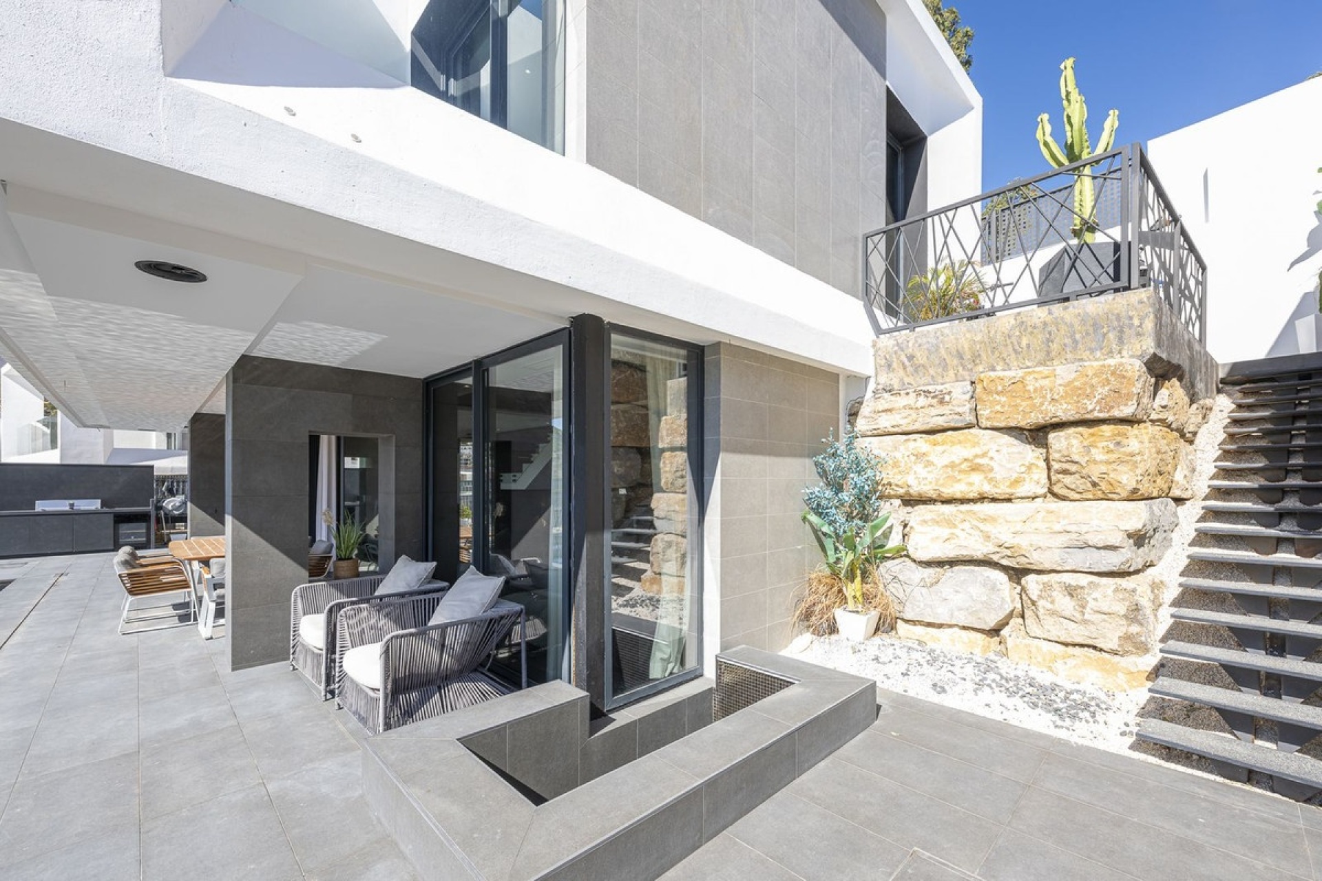 Resale - Villa - Estepona - Valle Romano