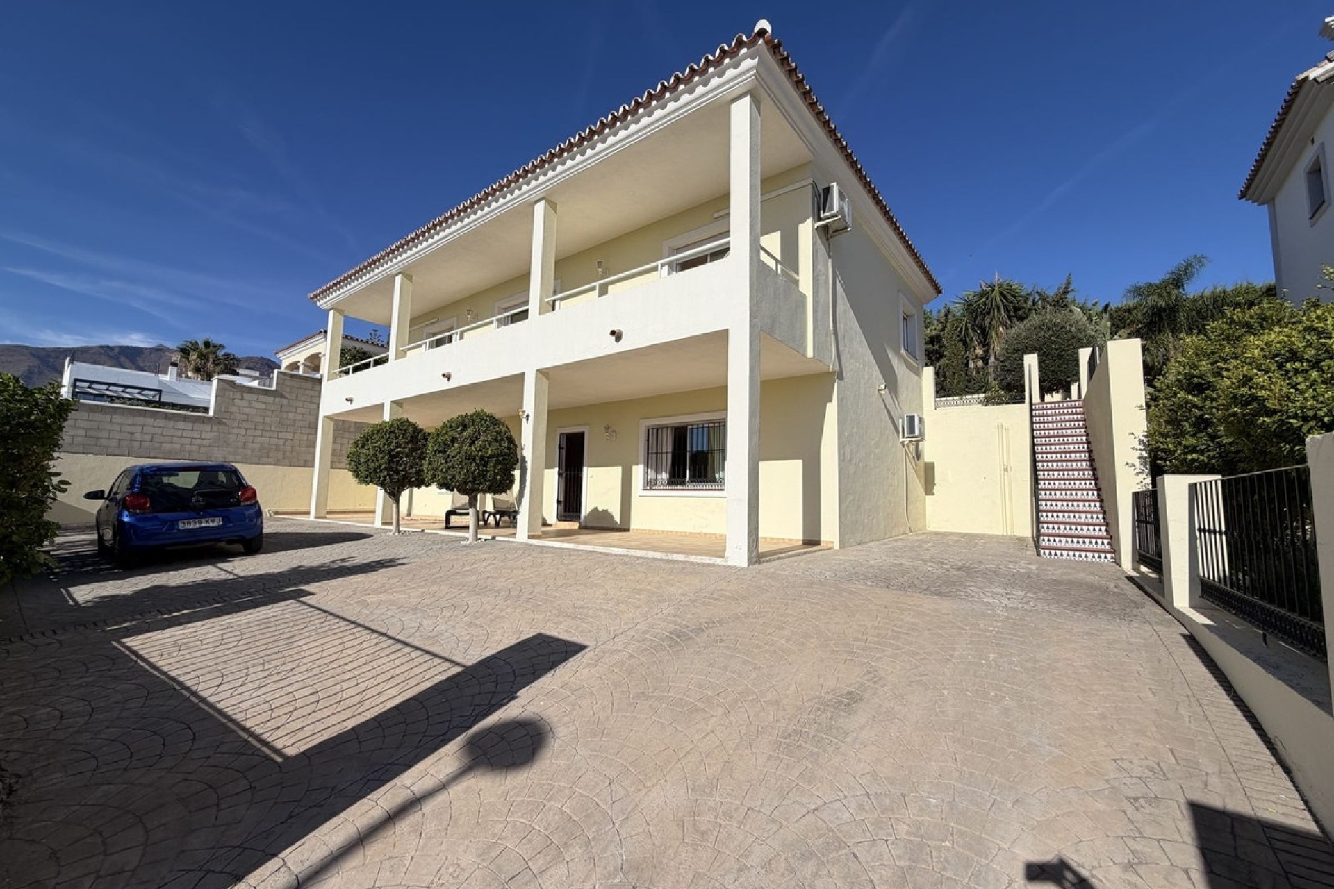 Resale - Villa - Estepona - Valle Romano