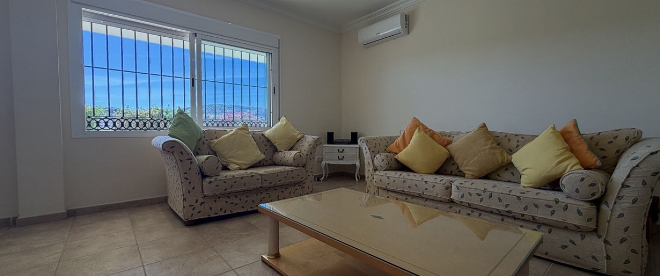 Resale - Villa - Estepona - Valle Romano
