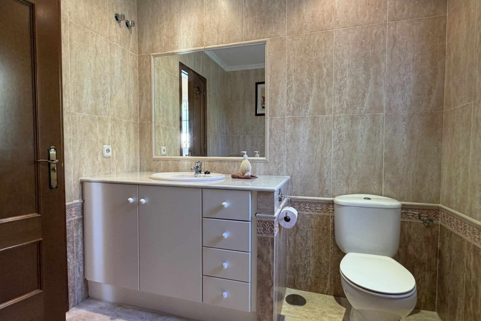 Resale - Villa - Estepona - Valle Romano