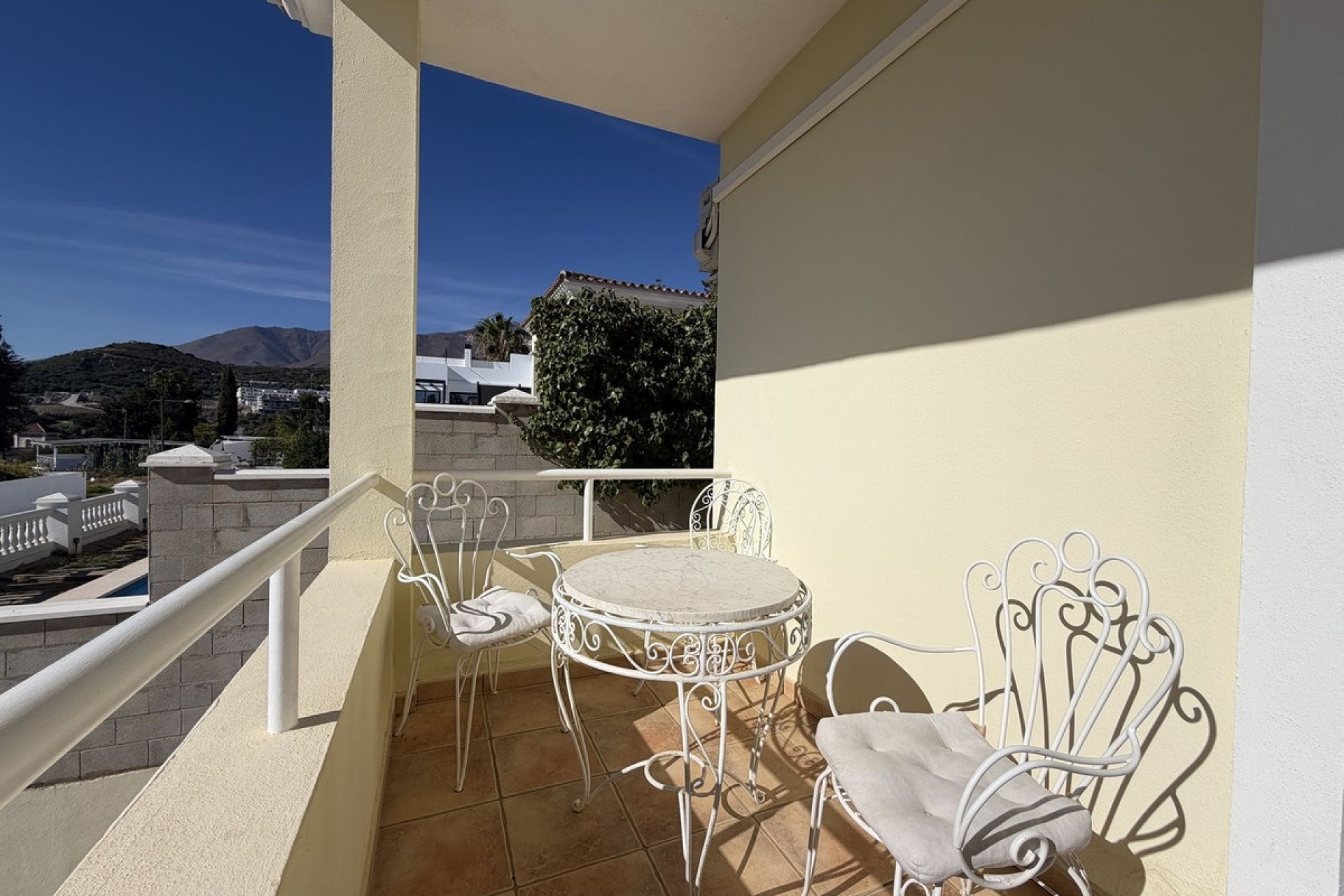 Resale - Villa - Estepona - Valle Romano