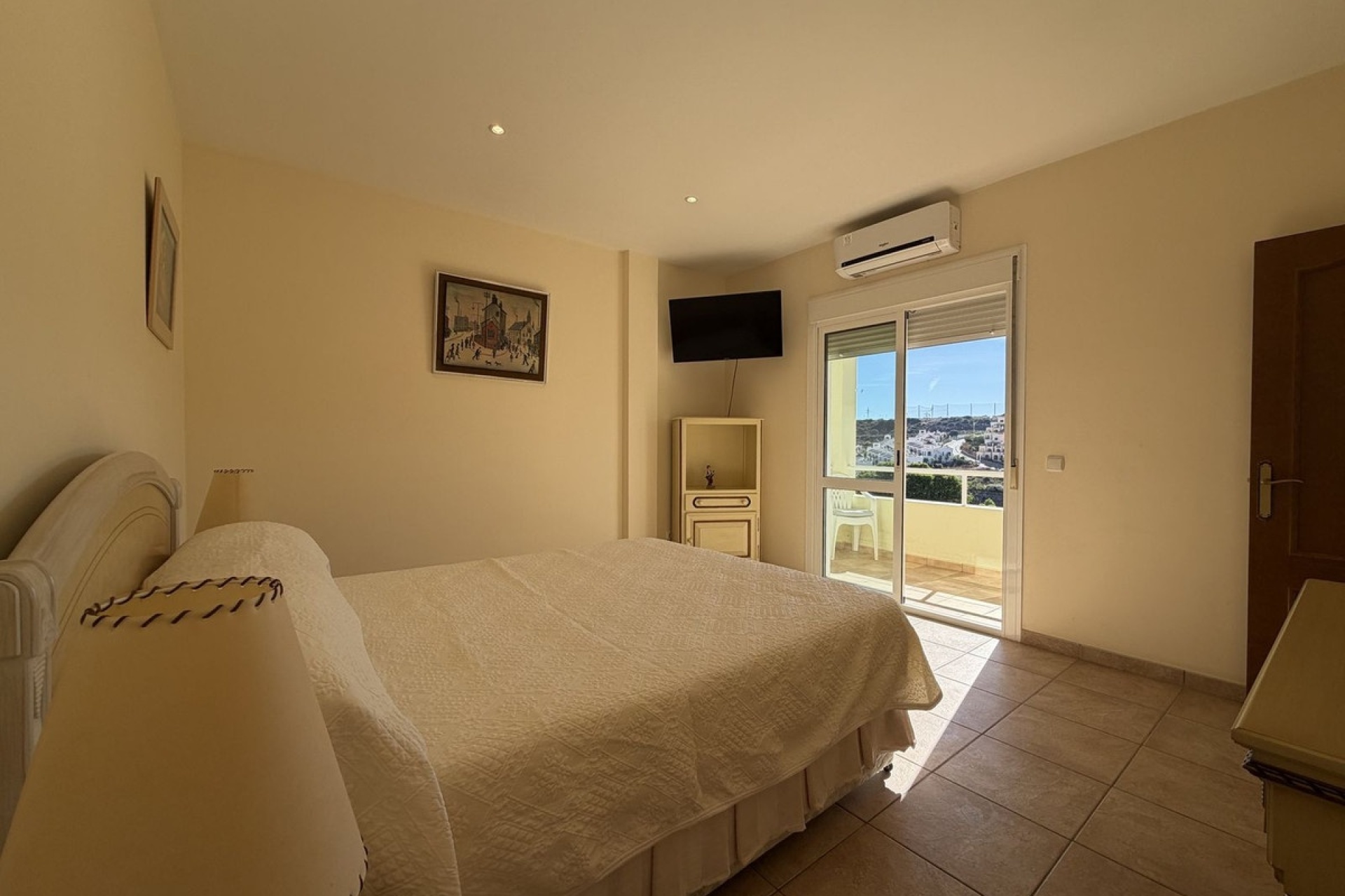 Resale - Villa - Estepona - Valle Romano