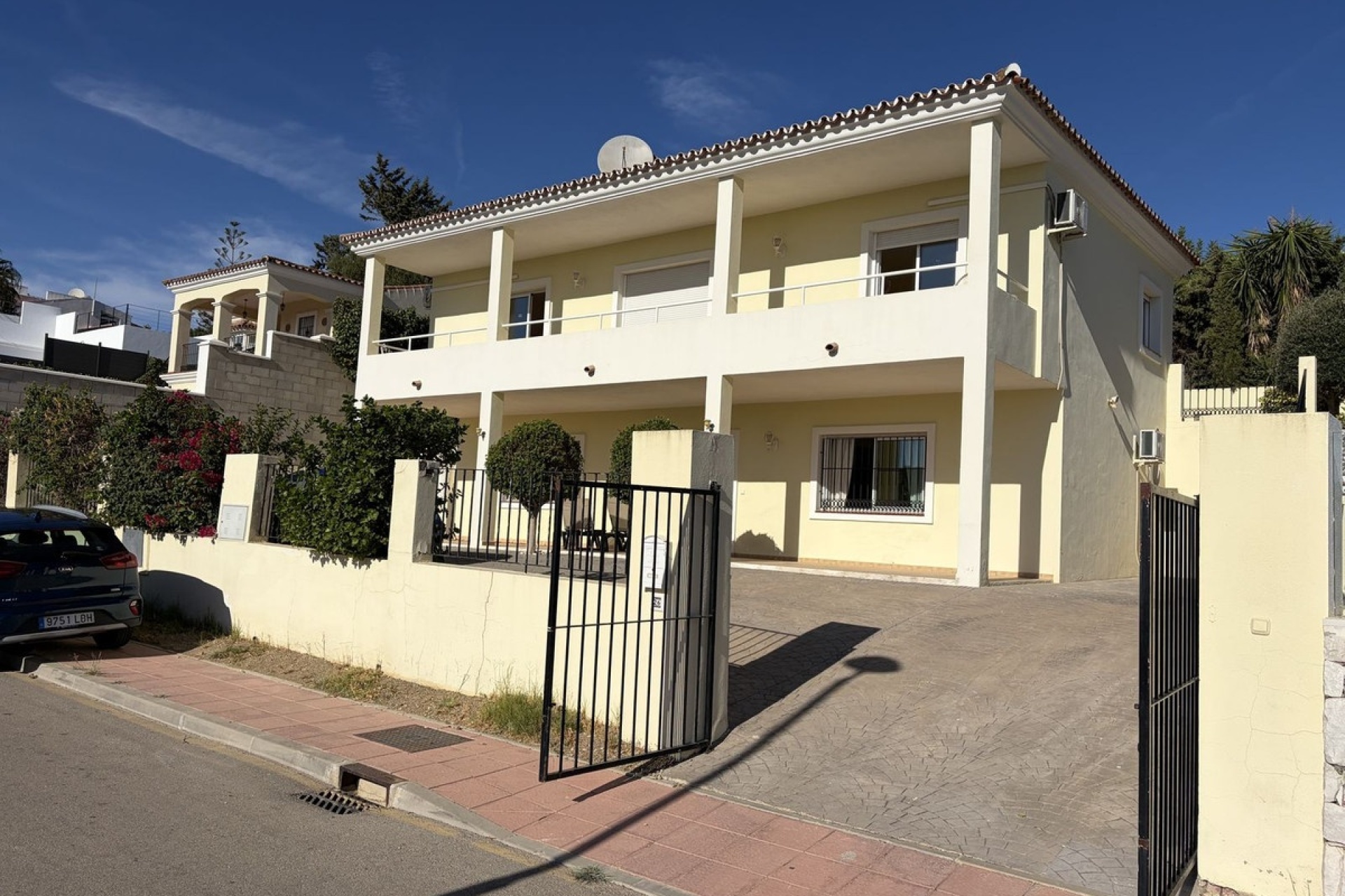 Resale - Villa - Estepona - Valle Romano