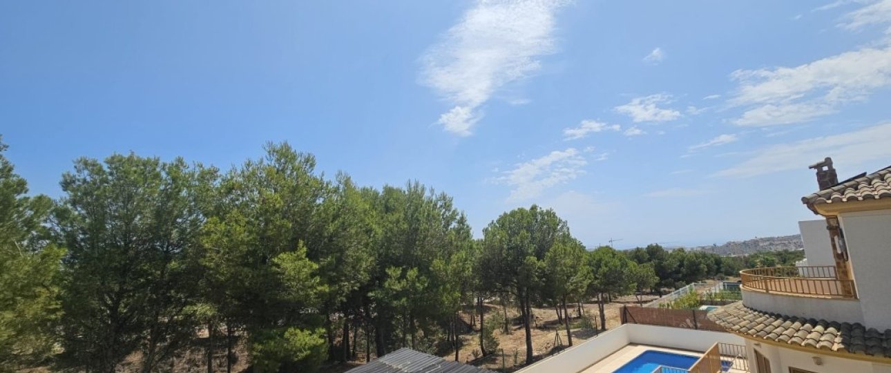 Resale - Villa - Finestrat