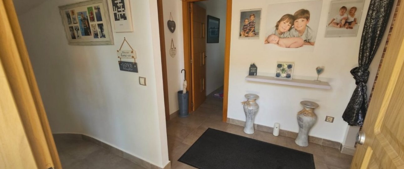Resale - Villa - Finestrat