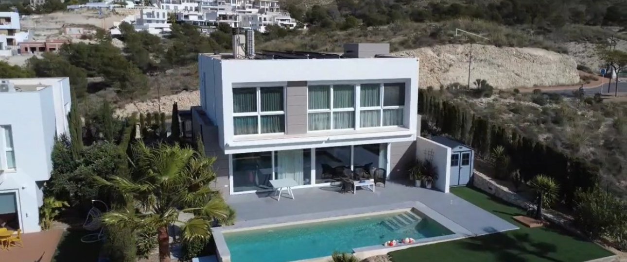 Resale - Villa - Finestrat