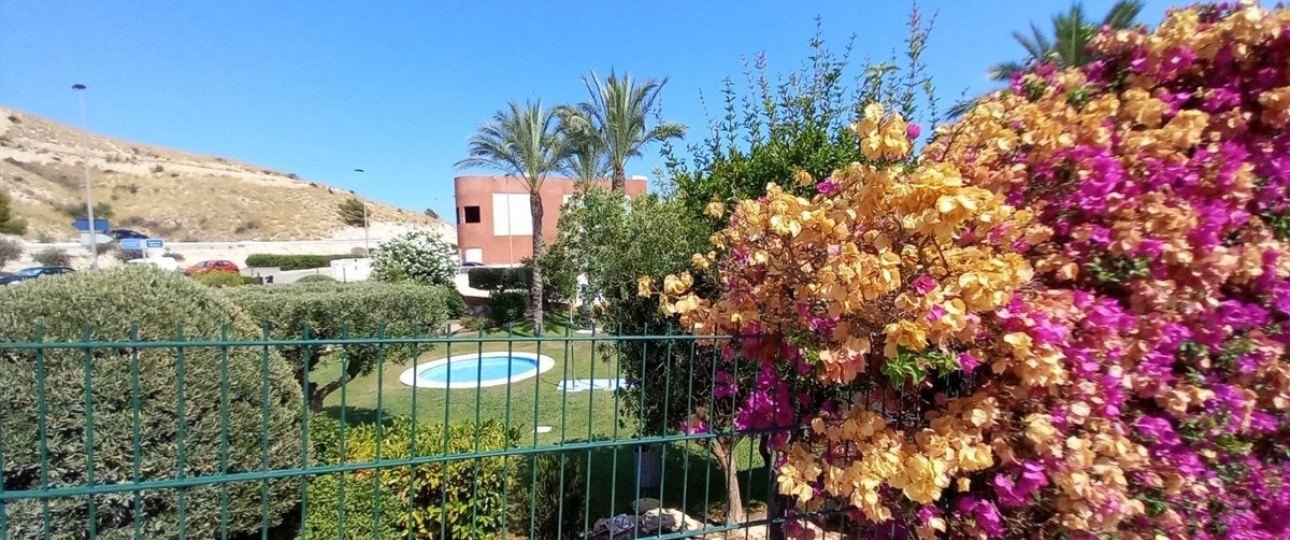 Resale - Villa - Finestrat