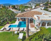 Resale - Villa - Fuengirola - Fuengirola Centro