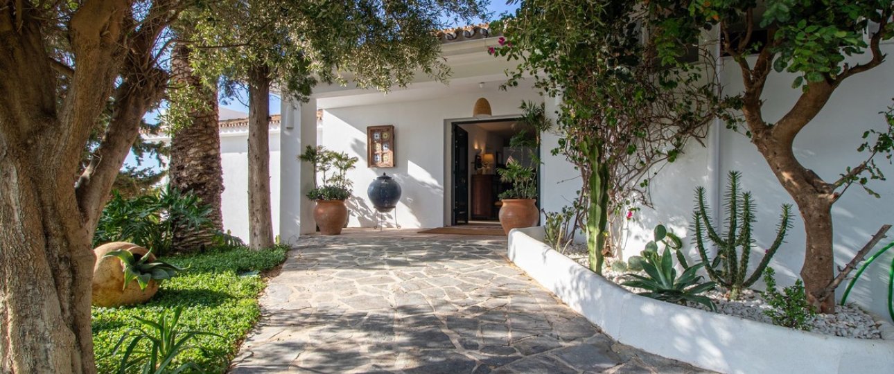 Resale - Villa - Fuengirola - Fuengirola Centro