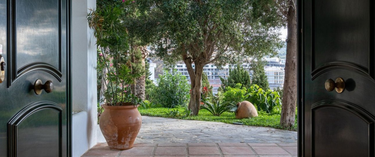 Resale - Villa - Fuengirola - Fuengirola Centro