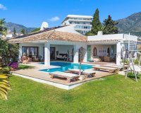 Resale - Villa - Fuengirola - Fuengirola Centro