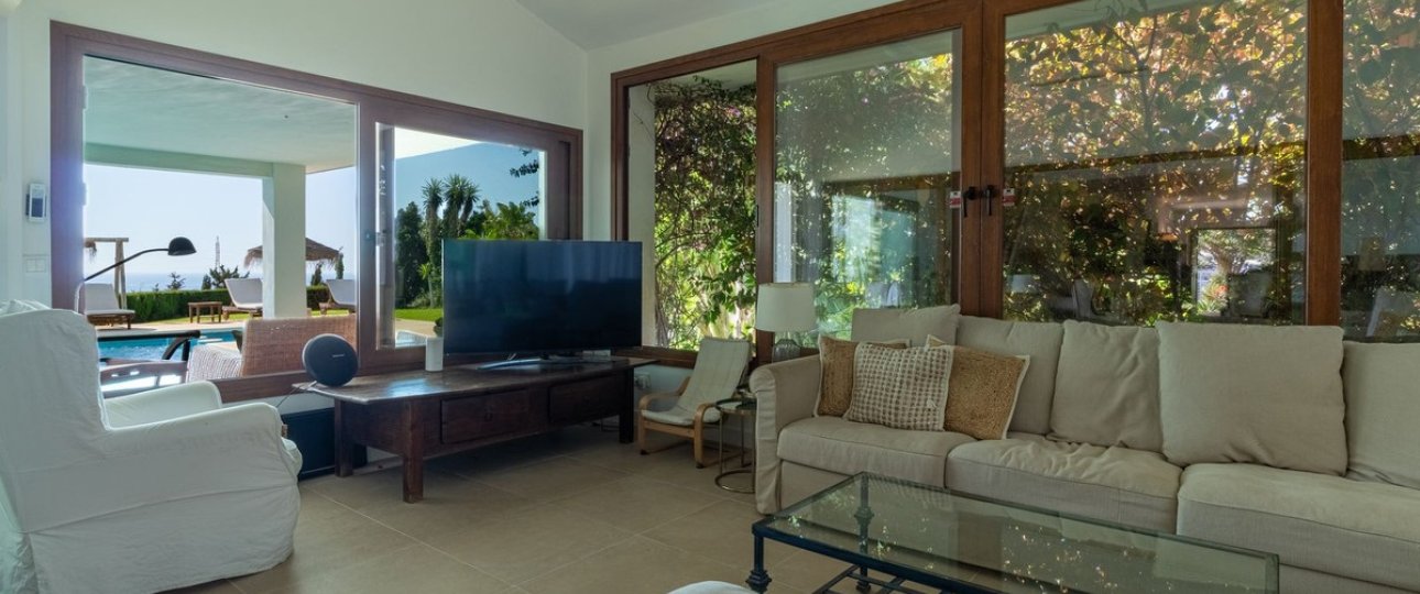 Resale - Villa - Fuengirola - Fuengirola Centro
