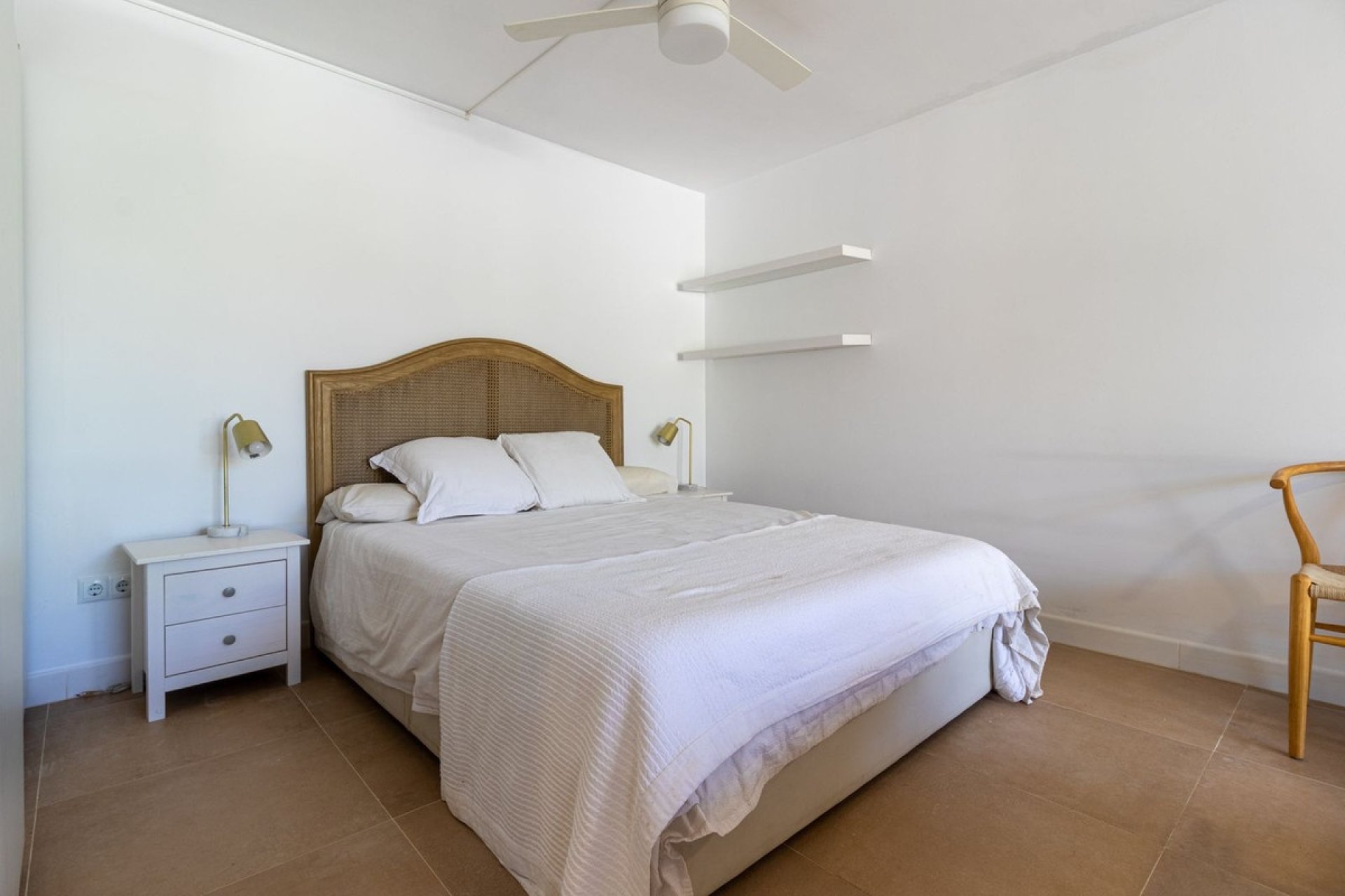 Resale - Villa - Fuengirola - Fuengirola Centro