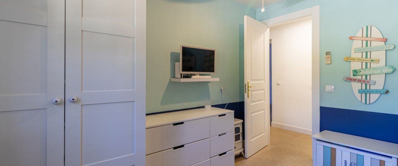 Resale - Villa - Fuengirola - Fuengirola Centro