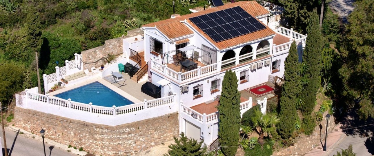 Resale - Villa - Fuengirola - Fuengirola Centro