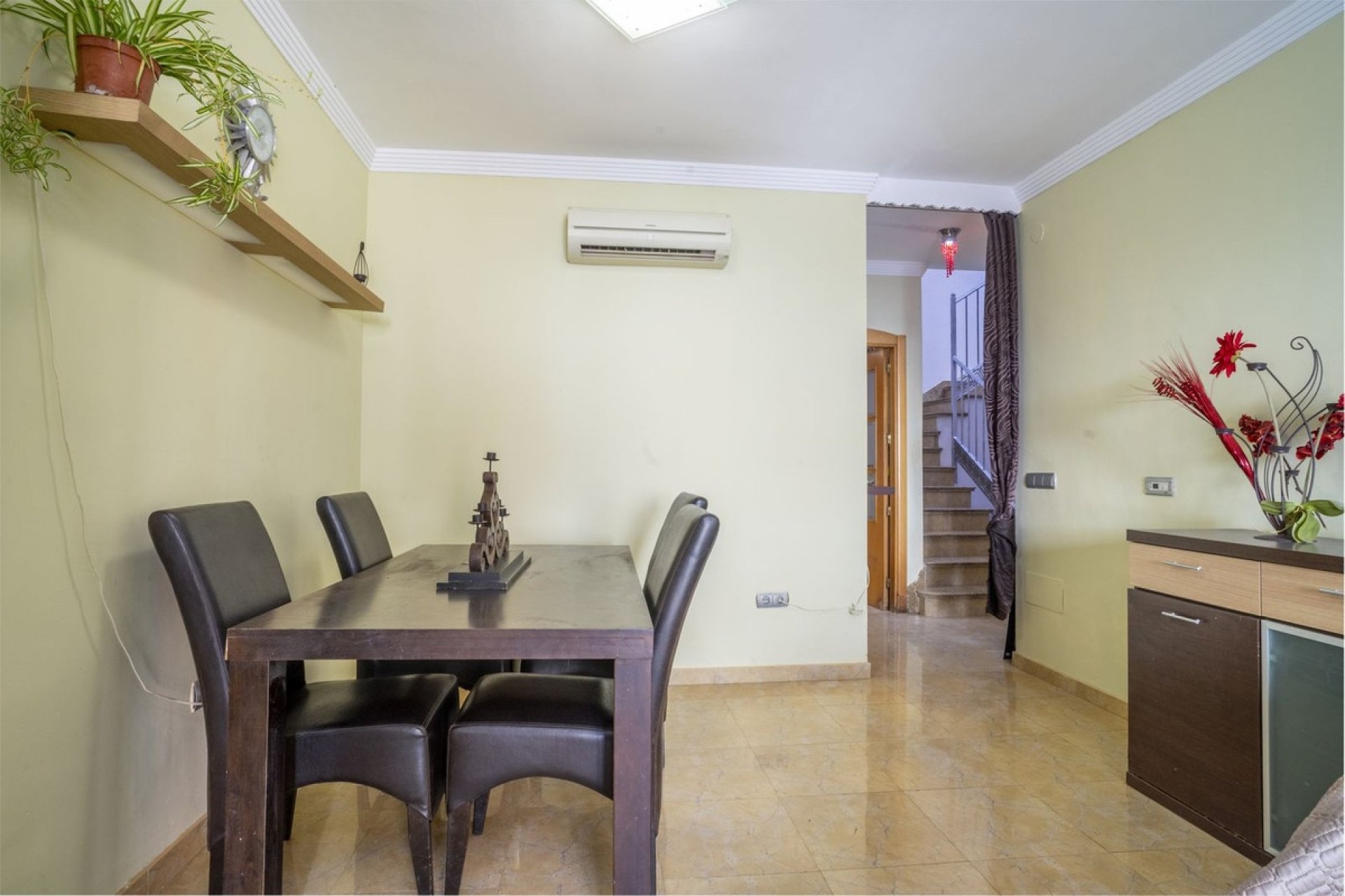 Resale - Villa - Fuengirola - Fuengirola Centro