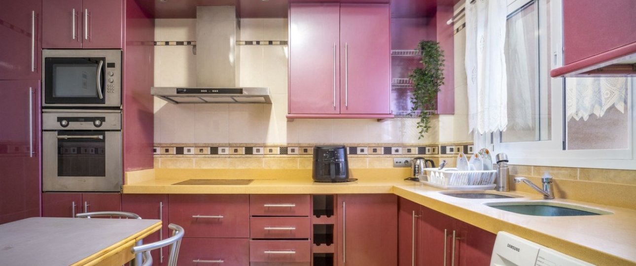 Resale - Villa - Fuengirola - Fuengirola Centro