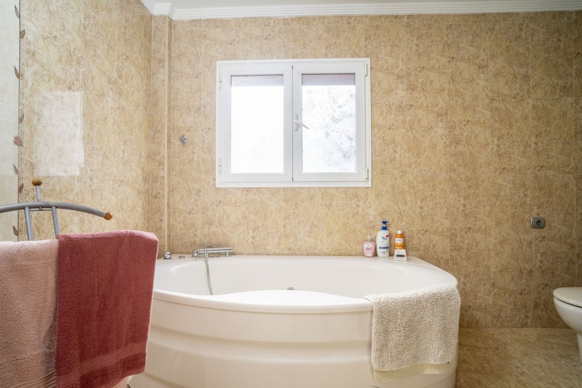 Resale - Villa - Fuengirola - Fuengirola Centro