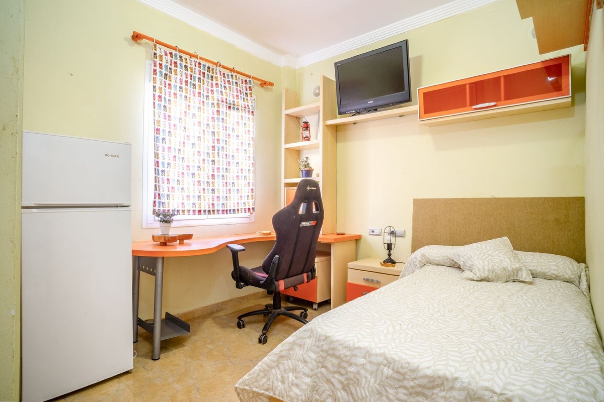 Resale - Villa - Fuengirola - Fuengirola Centro