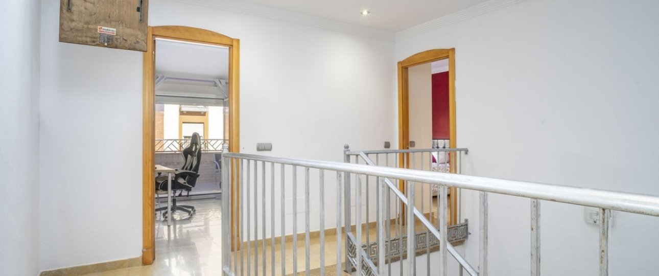Resale - Villa - Fuengirola - Fuengirola Centro