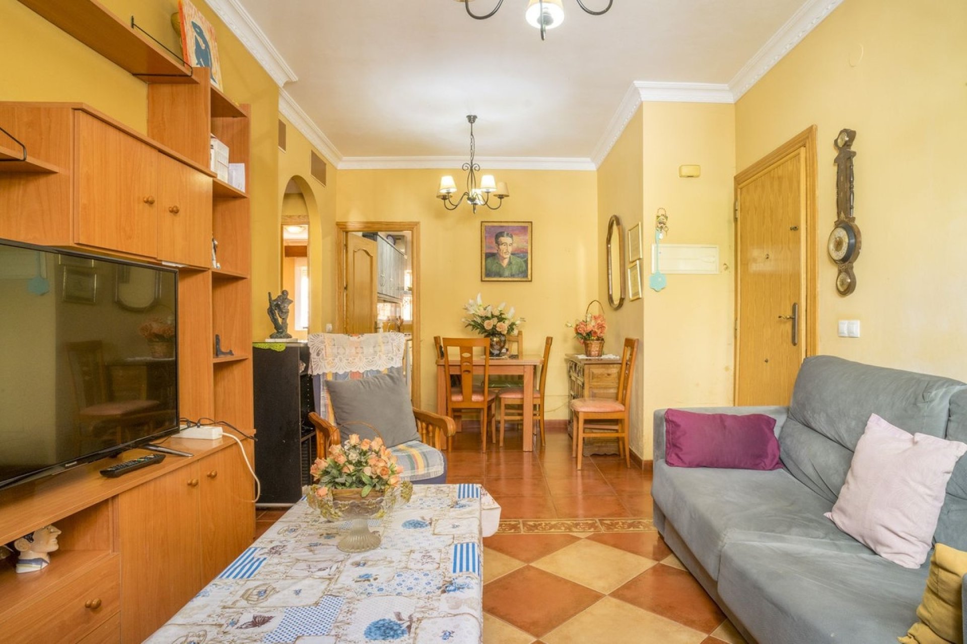 Resale - Villa - Fuengirola - Fuengirola Centro