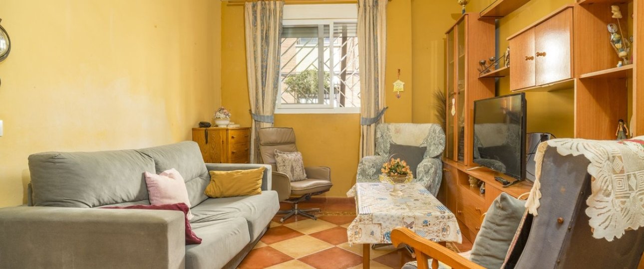 Resale - Villa - Fuengirola - Fuengirola Centro