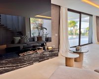 Resale - Villa - Fuengirola - Higueron