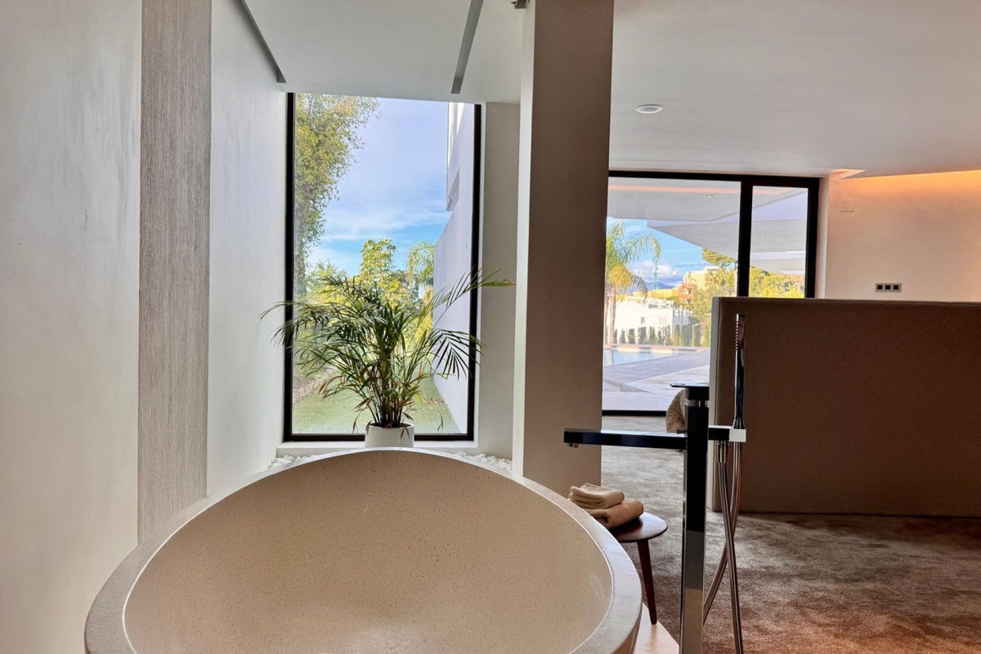 Resale - Villa - Fuengirola - Higueron