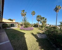 Resale - Villa - Fuengirola - Torreblanca