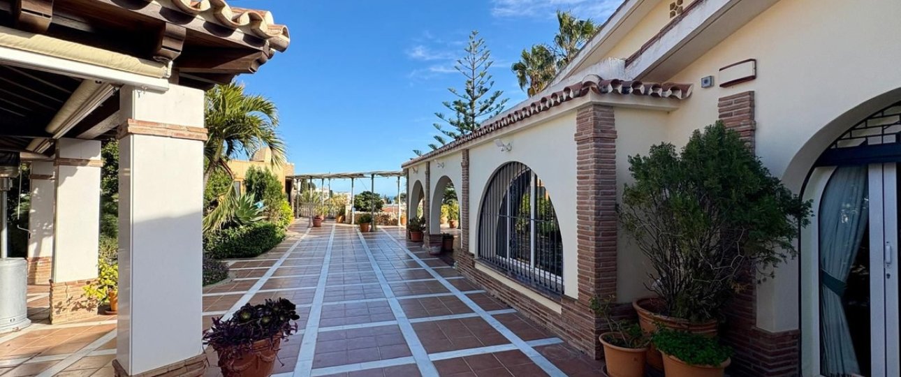 Resale - Villa - Fuengirola - Torreblanca