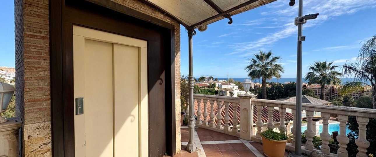 Resale - Villa - Fuengirola - Torreblanca