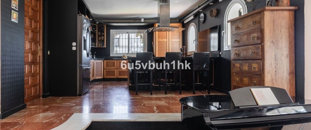 Resale - Villa - Fuengirola - Torreblanca