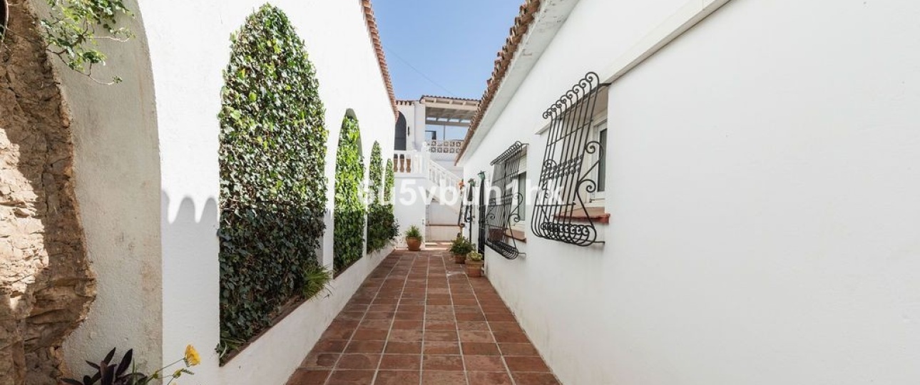 Resale - Villa - Fuengirola - Torreblanca