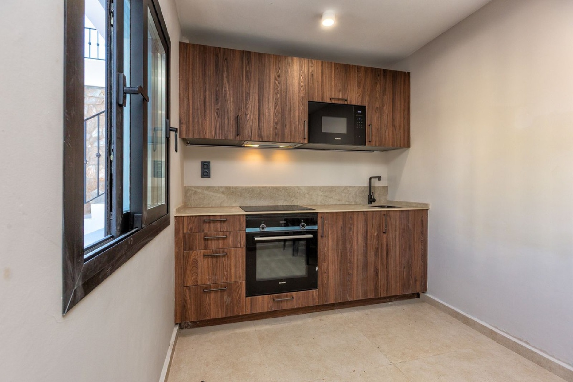 Resale - Villa - Fuengirola - Torreblanca