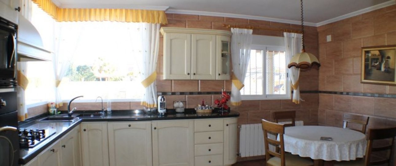 Resale - Villa - L'Alfás del Pi - L'Alfás del Pi Centro