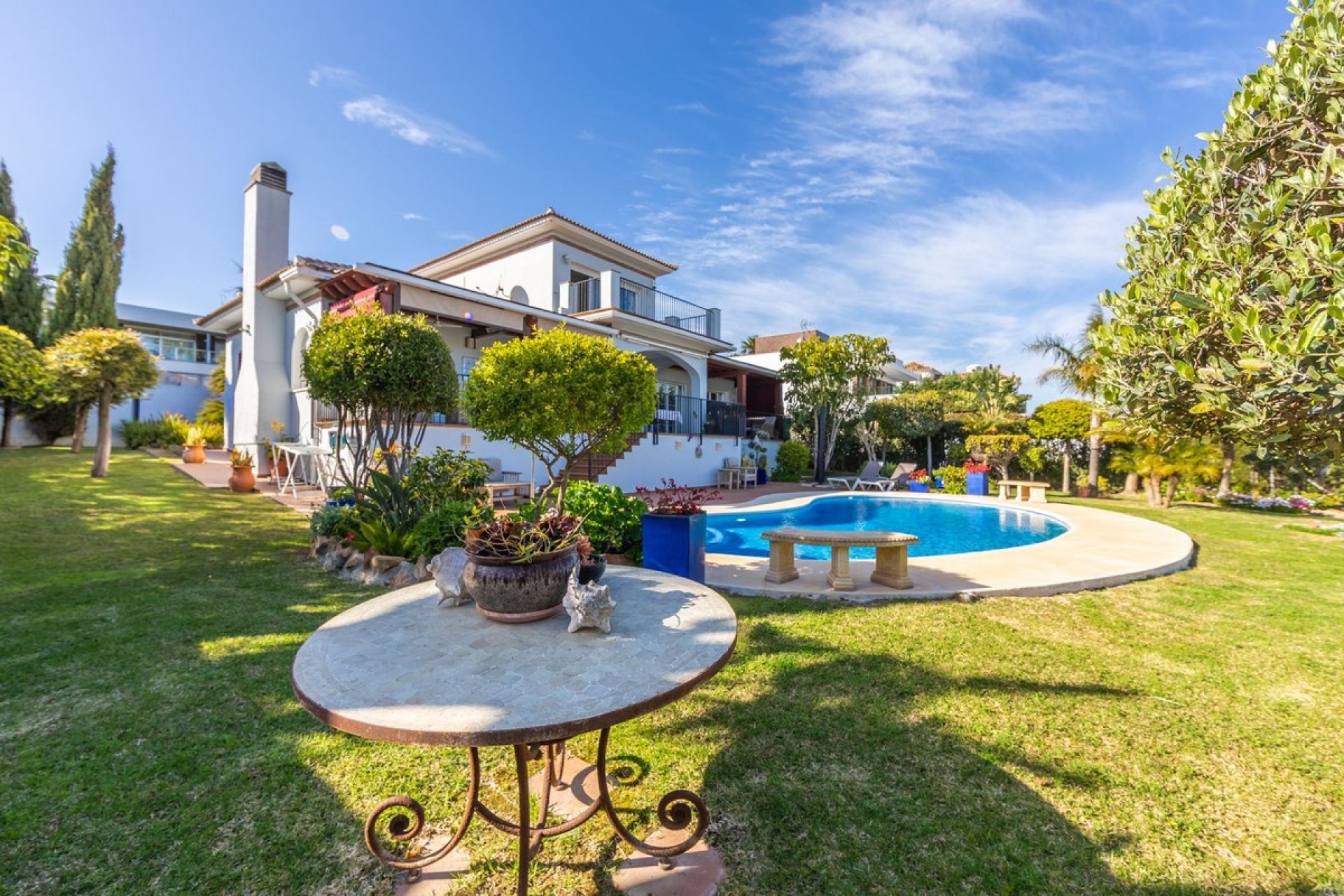 Resale - Villa - Manilva - La Duquesa
