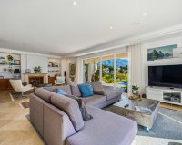 Resale - Villa - Marbella - Aloha