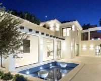 Resale - Villa - Marbella - Aloha