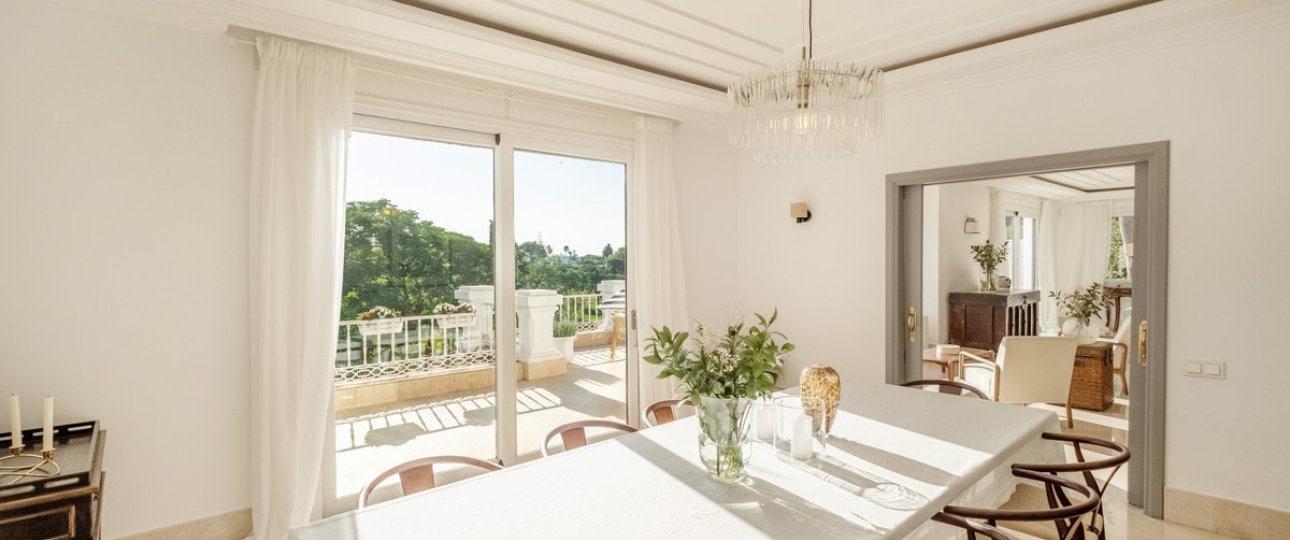 Resale - Villa - Marbella - Aloha