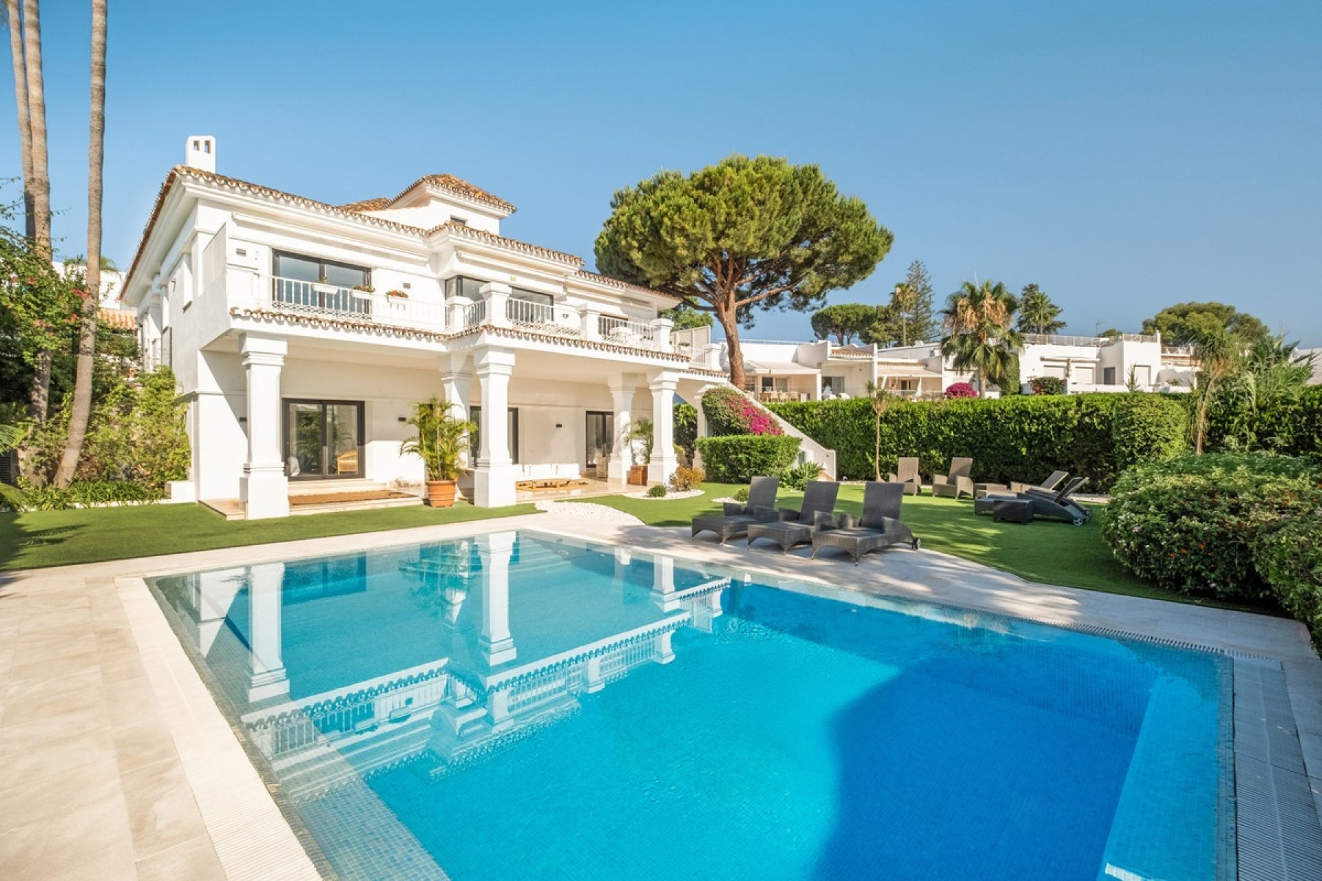 Resale - Villa - Marbella - Aloha