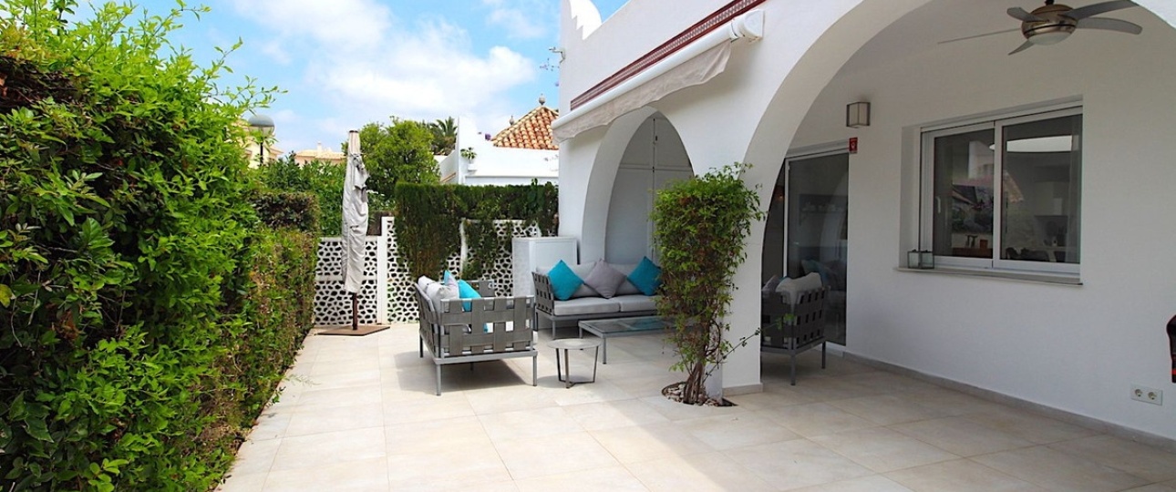 Resale - Villa - Marbella - Aloha